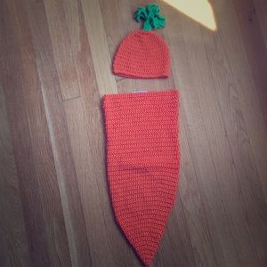 Infant carrot costume